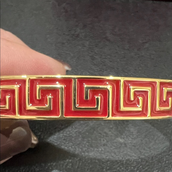 House of Harlow 1960 | Greek Motif Bangle Bracelet - Picture 7 of 10